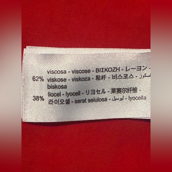 Zara Vibrant Red Button Down Shirt. Viscose/Lyocell blend. Size Medium. - Picture 8 of 14